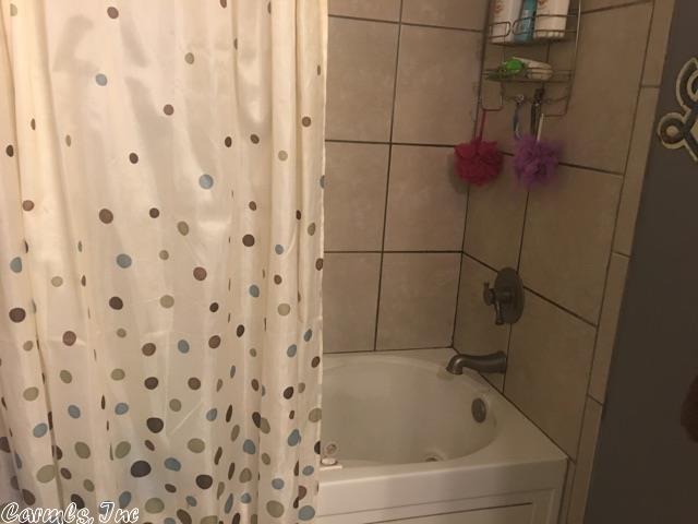 108 Chandler Cv