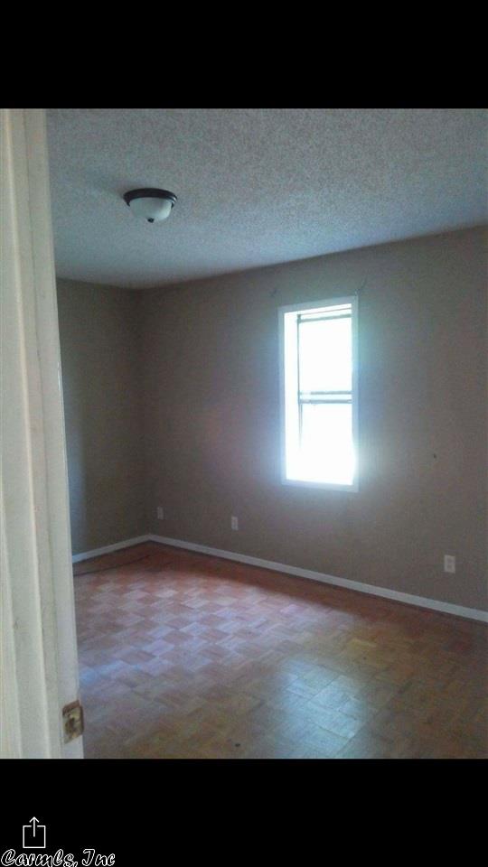 310 Bowen Ave
