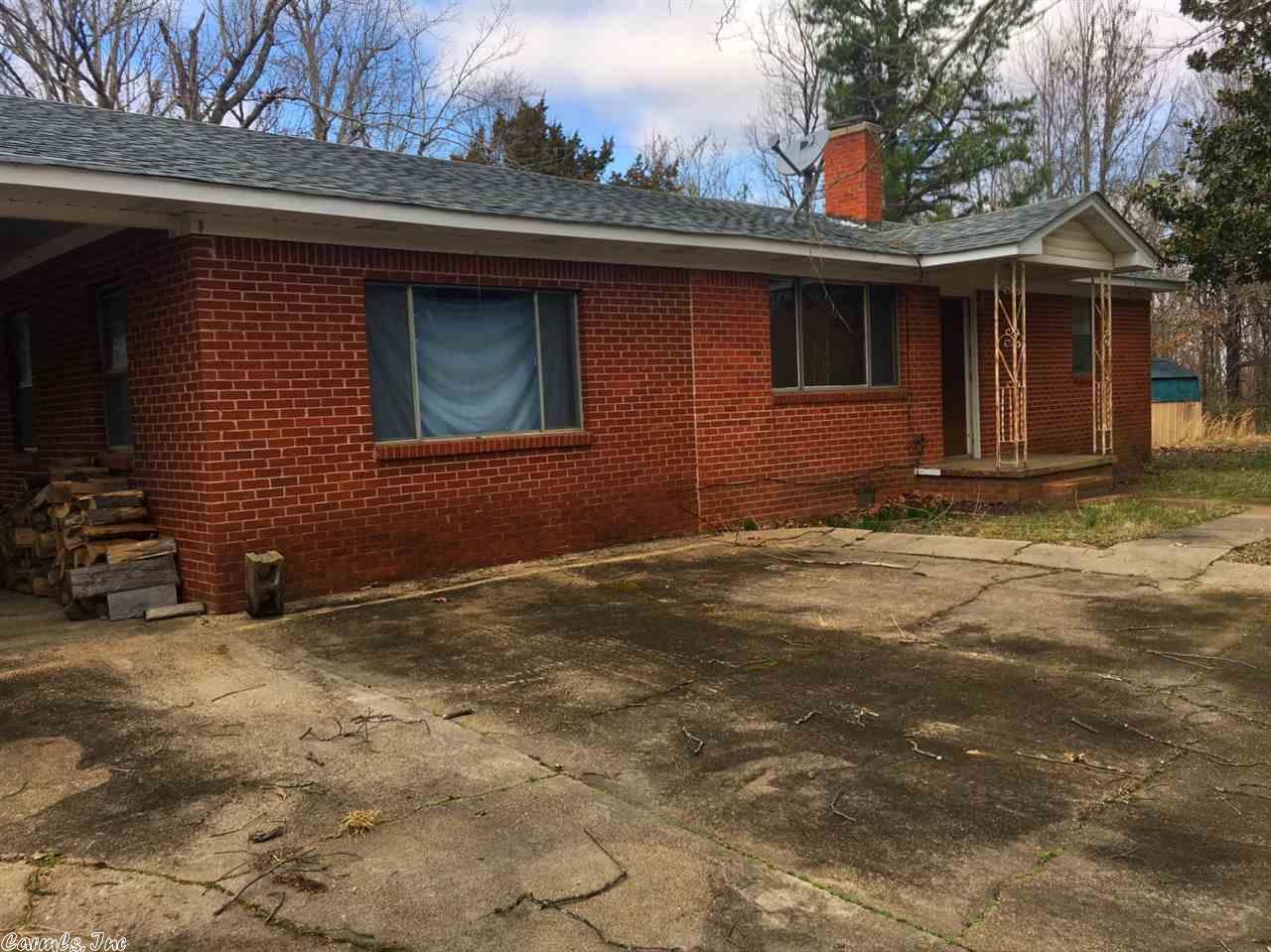 110 S 13 Ave