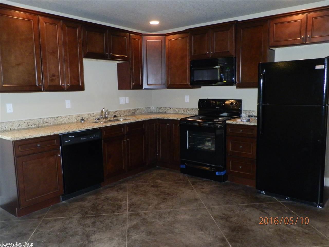 For Sale: 1004 Lexi Ln Paragould, AR 72450