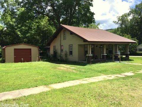 211 S 1 St