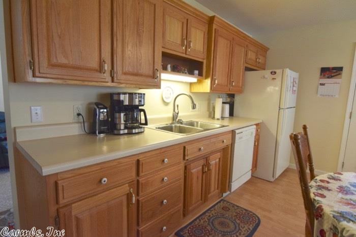 421 Downey Dr