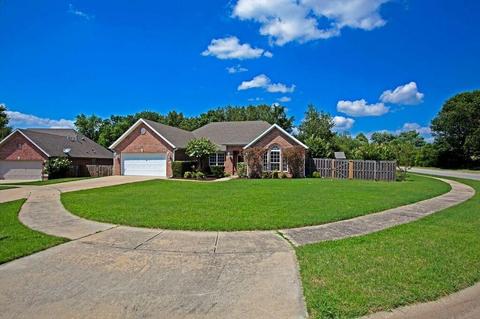 1874 Doral Dr