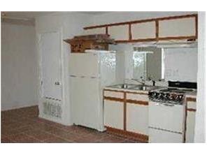 203-289 E 12th St