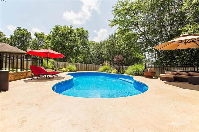 3847 Chatsworth Rd
