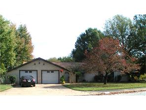 2870 N Strawberry Dr