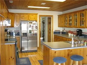 15401 Riches Rd
