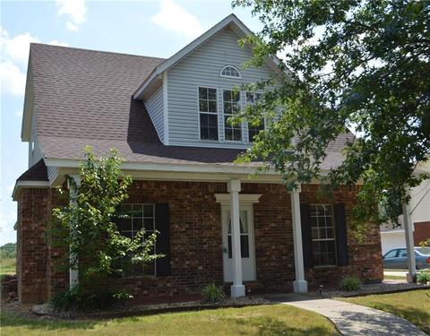 2027 N Wilton Ct