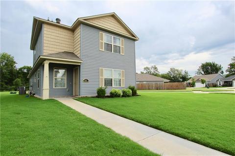 1139 Oleander Ln