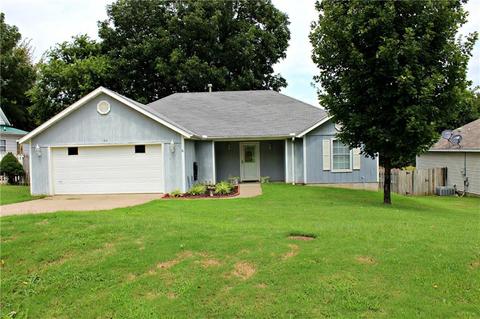 1139 Oleander Ln