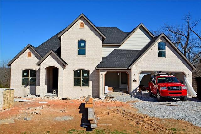 411 Tiger Blvd