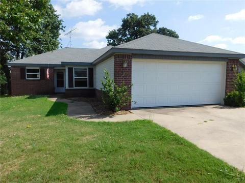 2409 SW 17th St