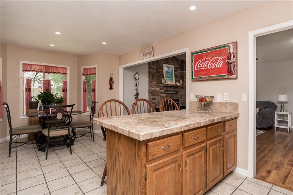 5 Walford Ln