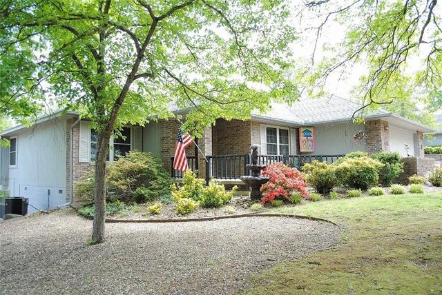 3 Thirsk Ln