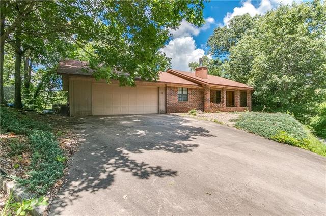 9 Highland Pkwy