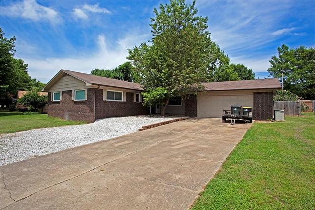 369 Hunter Allen Dr
