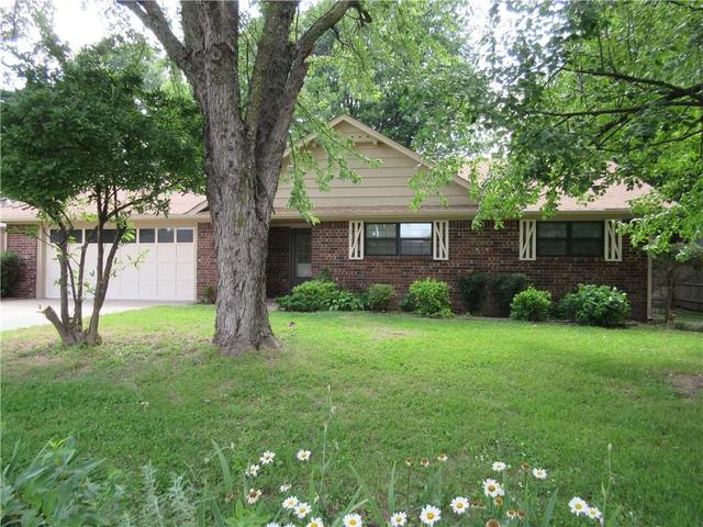 369 Hunter Allen Dr