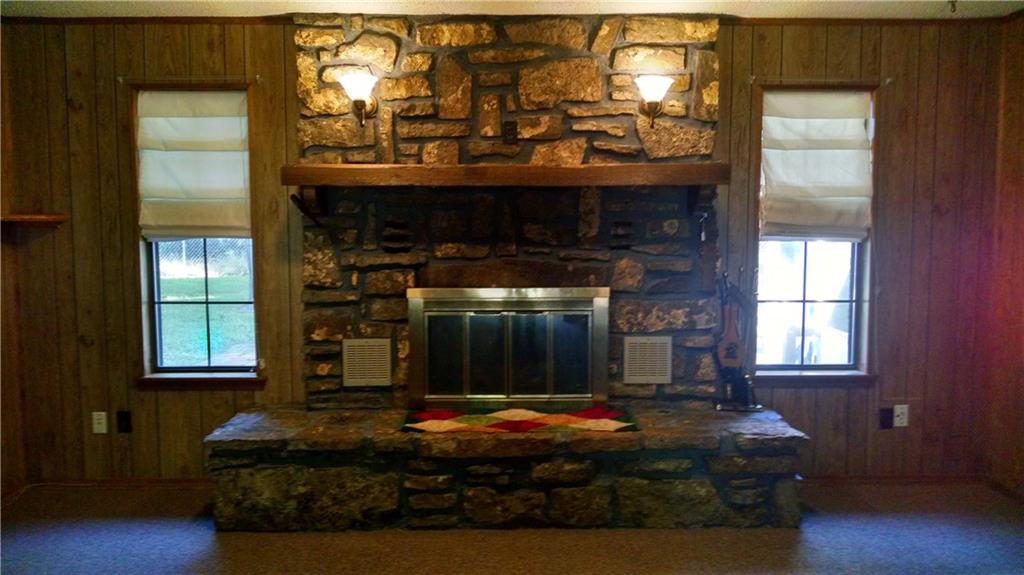 2801 W Bishop Dr