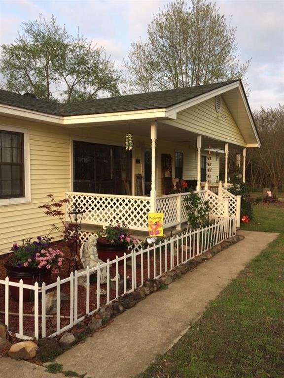 520 Country Lane Cir
