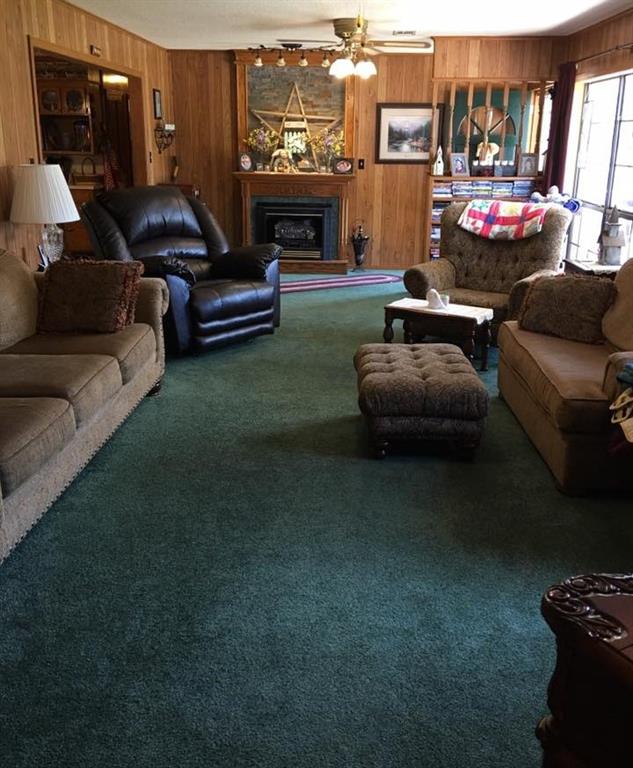 520 Country Lane Cir