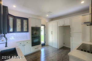 For Sale: 2333 N 14th St Phoenix, AZ 85006