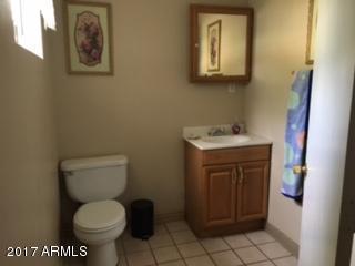 1413 N 35th Dr
