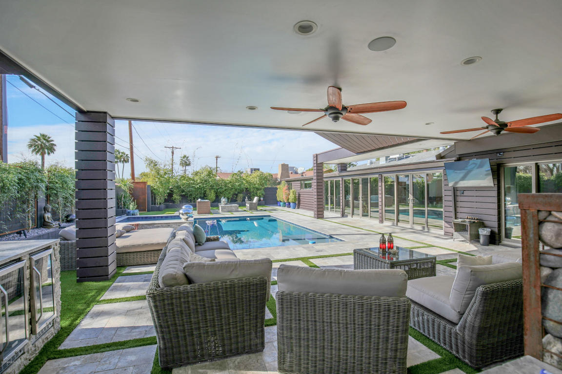 3501 E Highland Ave