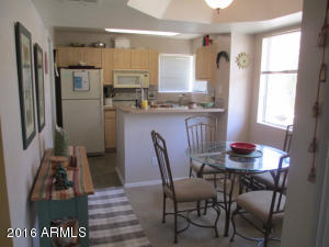 For Sale: 1880 E Morten Ave #APT 233 Phoenix, AZ 85020
