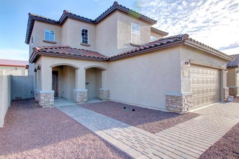 627 W Mcrae Dr