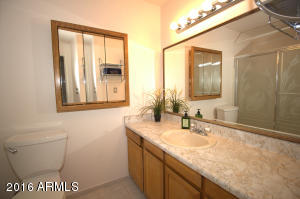 3418 E Paradise Dr Phoenix, AZ 85028