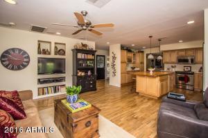 2617 E Turquoise Dr