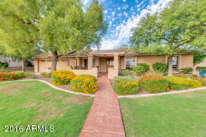 2324 E Desert Cove Ave