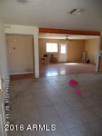 2912 N 50th Ave