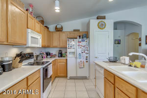 3012 E Sweetwater Ave