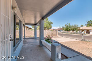 2324 N 49th Ave