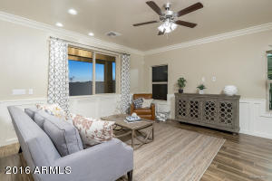 For Sale: 8518 S 8th Ln Phoenix, AZ 85041