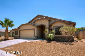 For Sale: 1635 E Desert Ln Phoenix, AZ 85042