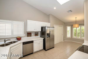 For Sale: 11802 S 46th St Phoenix, AZ 85044
