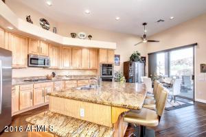 415 W Desert Flower Ln