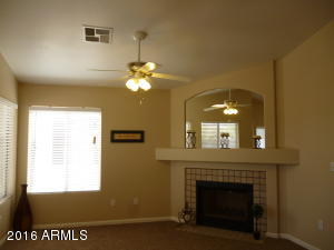 For Sale: 2125 E Saltsage Dr Phoenix, AZ 85048