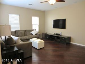 For Sale: 3984 E Cat Balue Dr Phoenix, AZ 85050