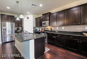 For Sale: 3753 E Covey Ln Phoenix, AZ 85050