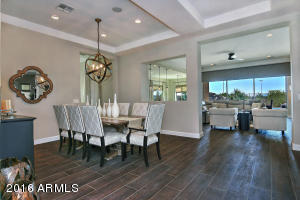 3105 E Half Hitch Pl