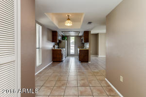 For Sale: 3119 W Cochise Dr #236 Phoenix, AZ 85051