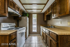 For Sale: 3119 W Cochise Dr #236 Phoenix, AZ 85051