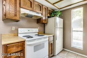 For Sale: 3119 W Cochise Dr #236 Phoenix, AZ 85051