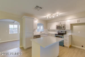 3223 W Bluefield Ave
