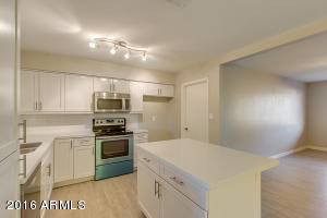 3223 W Bluefield Ave