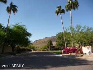 For Sale: 4657 W Honeysuckle Dr Phoenix, AZ 85083