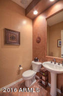 1809 W Horsetail Trl